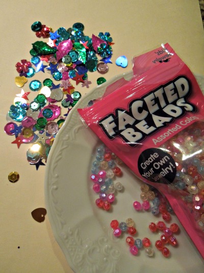 Supplies of Bead and Sequins. Vary the sizes and colors! #heart #craft #beads #valentine