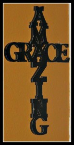 Easter Cross - Amazing Grace #Easter #cross #amazing-grace www.grandparentsplus.com